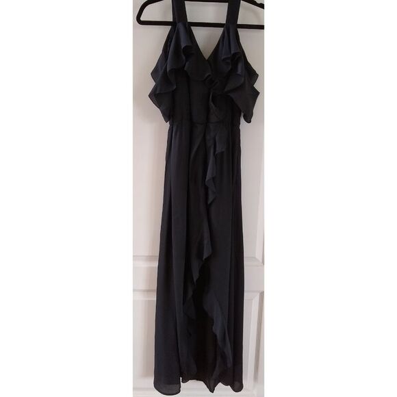 XOXO Ruffled Hi-Low Maxi Col Shoulder Dress - Medium - Picture 4 of 10